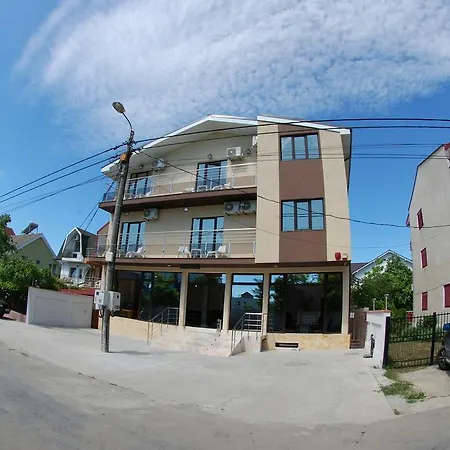 Razvan 게스트하우스