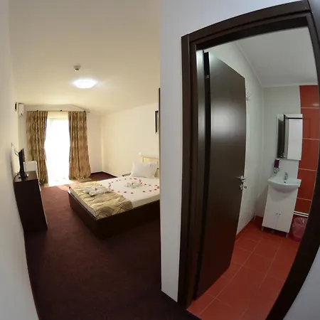 Razvan 3* Costinesti