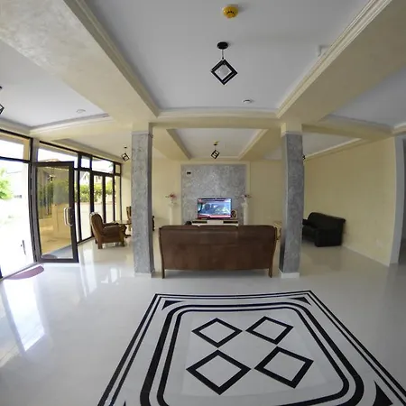 Razvan Pensión Costinesti