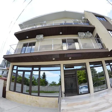 Guest house Razvan 3*